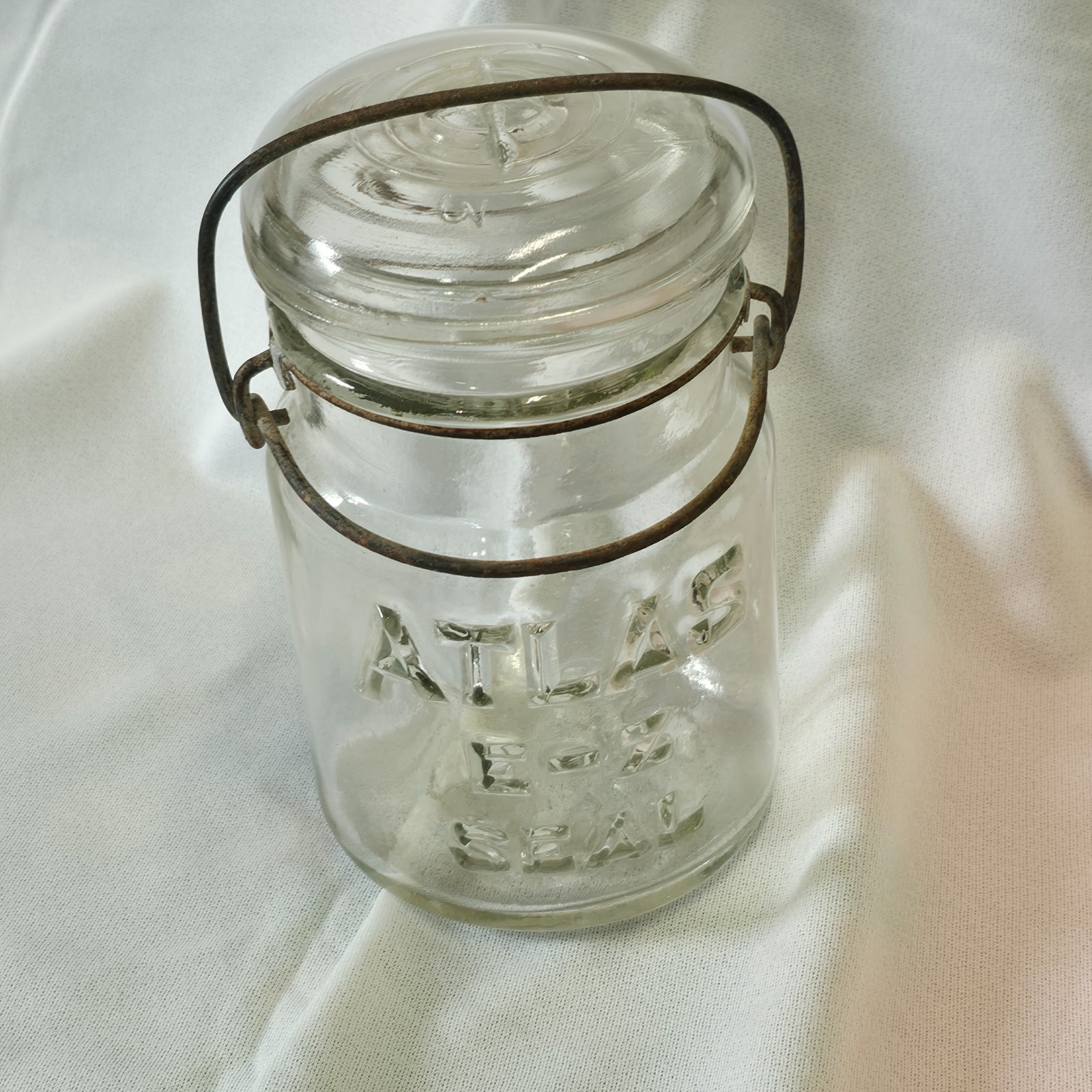 Vintage Atlas E-Z Seal Glass Pint Canning Jar with Lid