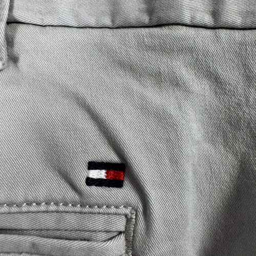 Tommy Hilfiger Pants Mens 38x32 Gray Custom Fit Chino Casual Classic Pockets - Picture 3 of 10