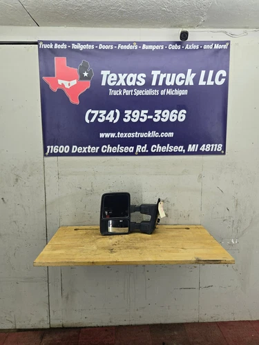2008-2016 Ford Super Duty F250 F350 F450 F550 LH Driver Side Manual Towing Mirro