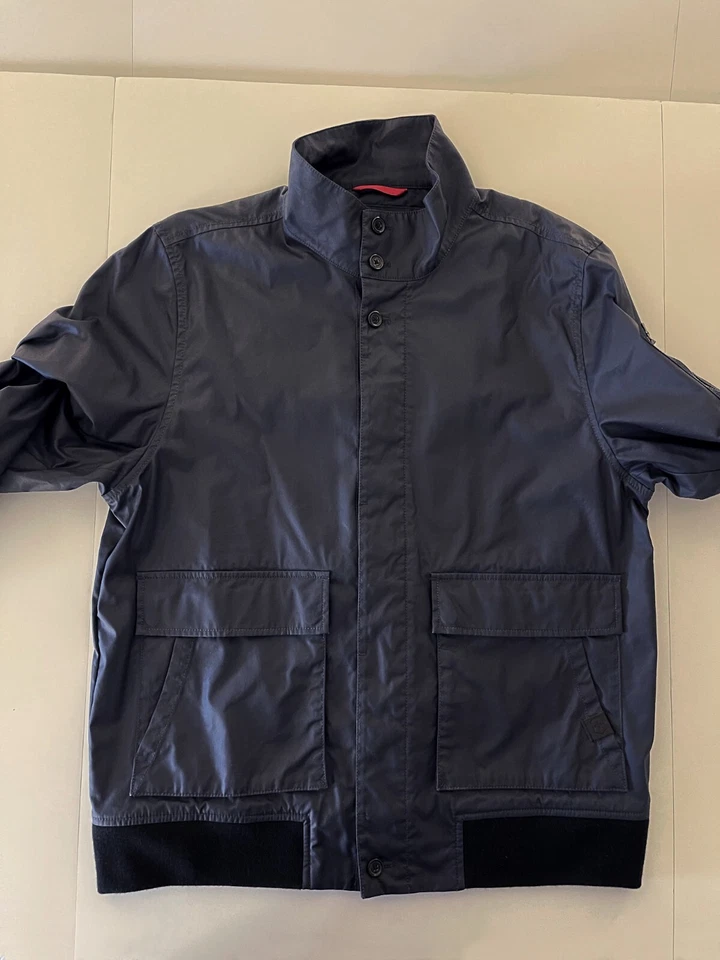 VICTORINOX DARK BLUE JACKET - XL - EXCELLENT CONDITION - Image 4 of 4