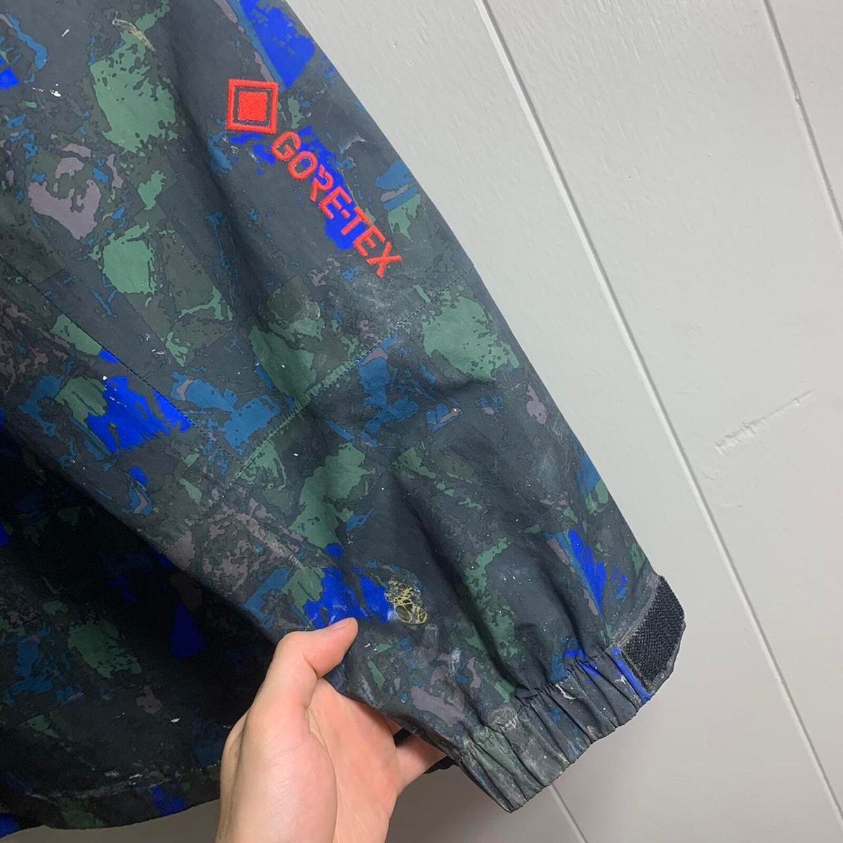 vintage Y2K 2000's NIKE ACG GORE-TEX synthetic fill abstract