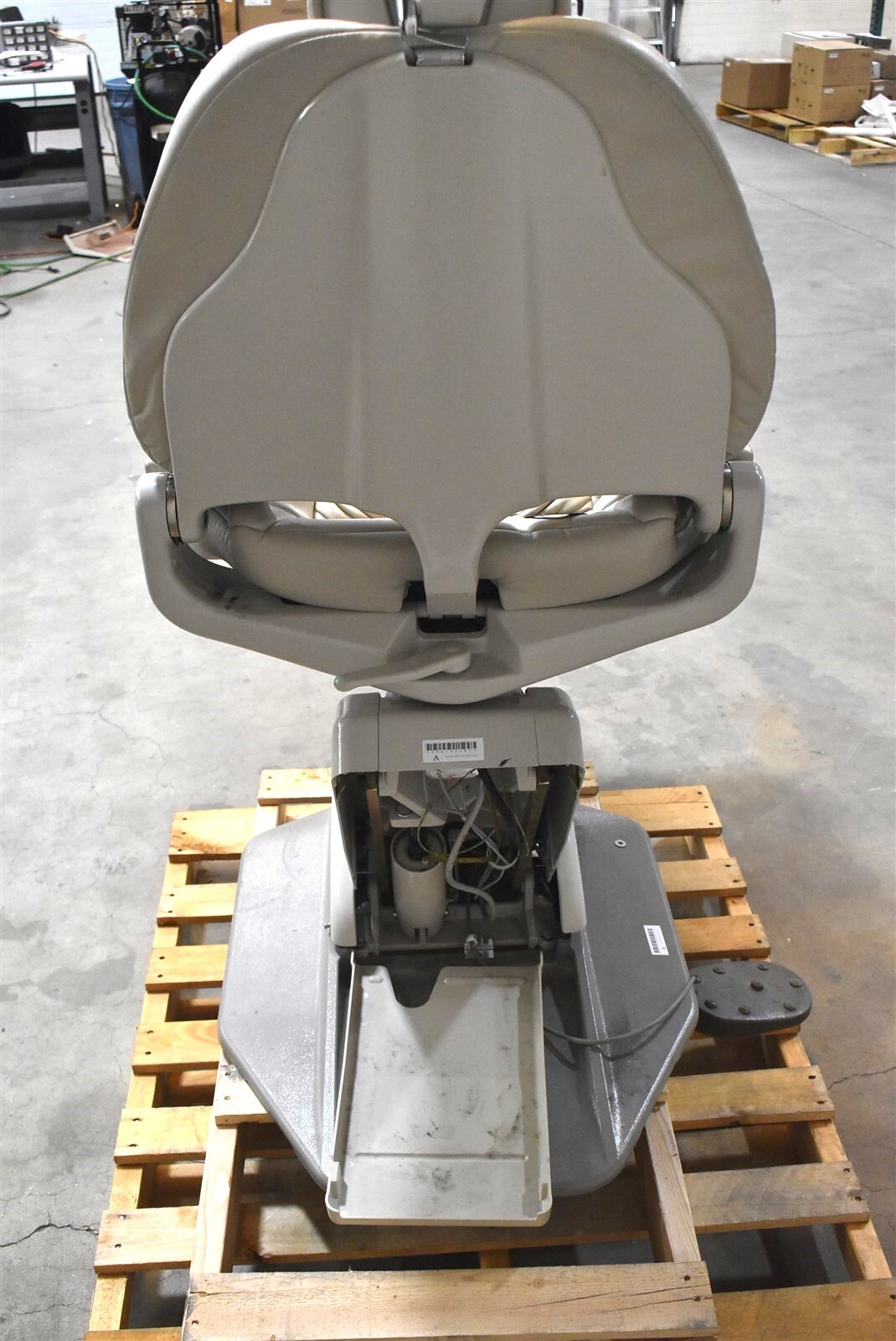 Adec 1040 Dental Dentistry Ergonomic Patient Exam Chair FOR PARTS/REPAIR eBay