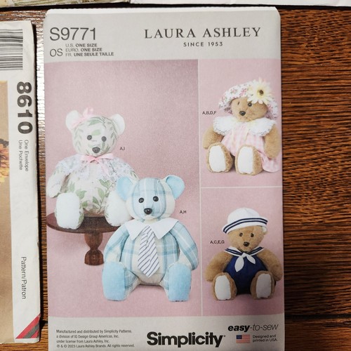 Simplicity Pattern Stuffed Animals Bears and Clothes Teddy Bears Lot of 5 #26 - Picture 5 of 11