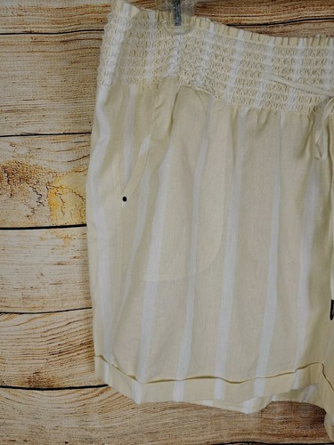 Jolie & Joy Striped 100% Cotton Smocked Elastic Waist Shorts Size 3X - Picture 3 of 5