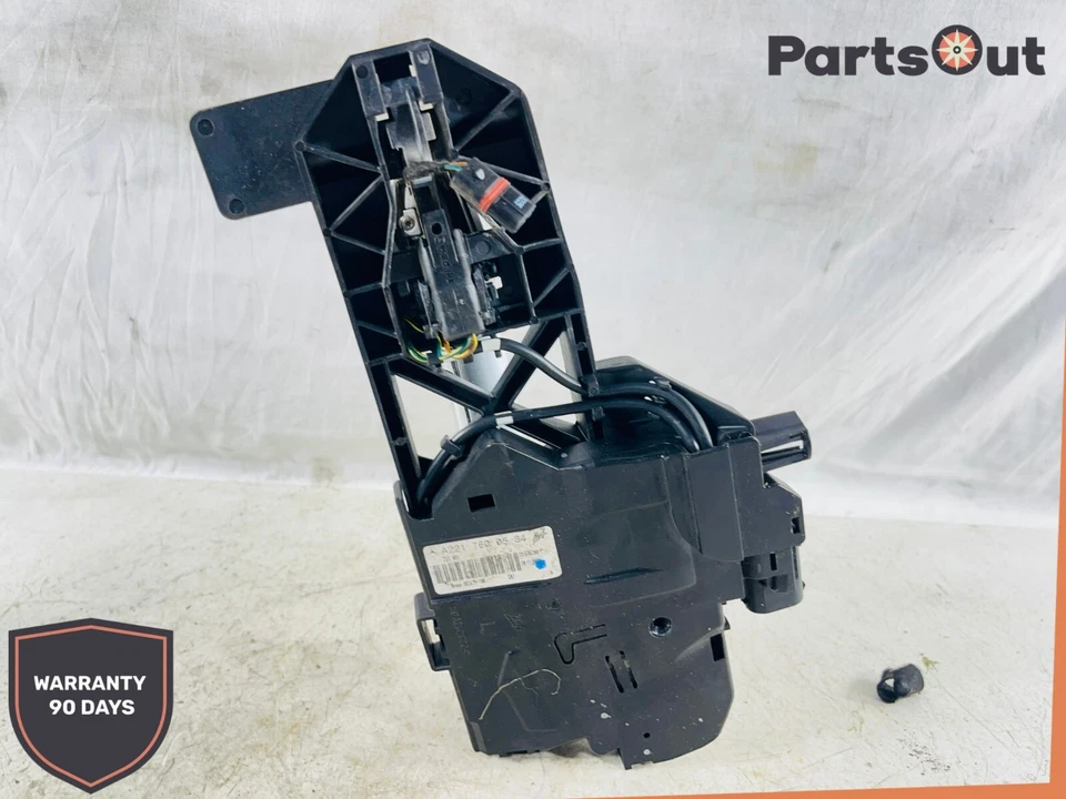 2007-2013 Mercedes W221 S550 S400 Front Left Exterior Door Handle 2217600534 OEM - Image 4 of 4