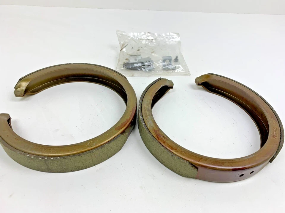 OB NAPA AE-10781-PB Parking Brake Shoes for GM - Image 2 of 4