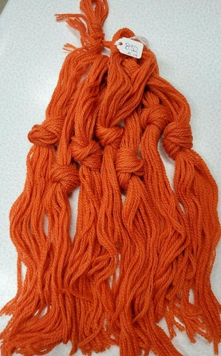 1.4 oz Paternayan Cuts Tapestry Needlepoint Yarn 832