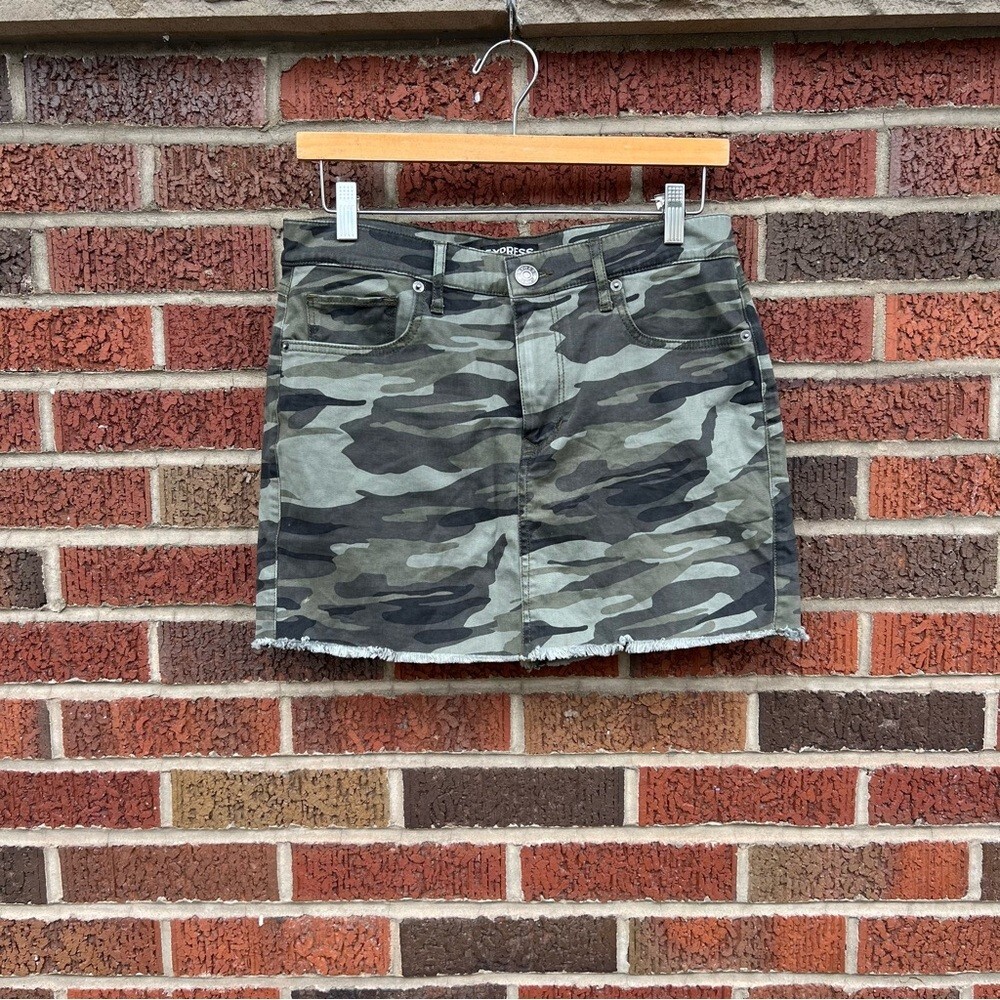Express Green Camouflage Mini Skirt Frayed Skirt