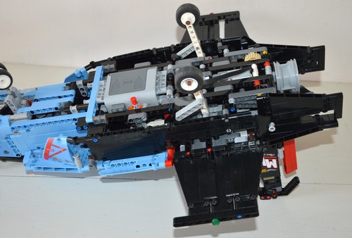 Lego Technic Bauspielzeug Rennflugzeug AIR RACE JET 42066 Motor komplett - Bild 19 von 24