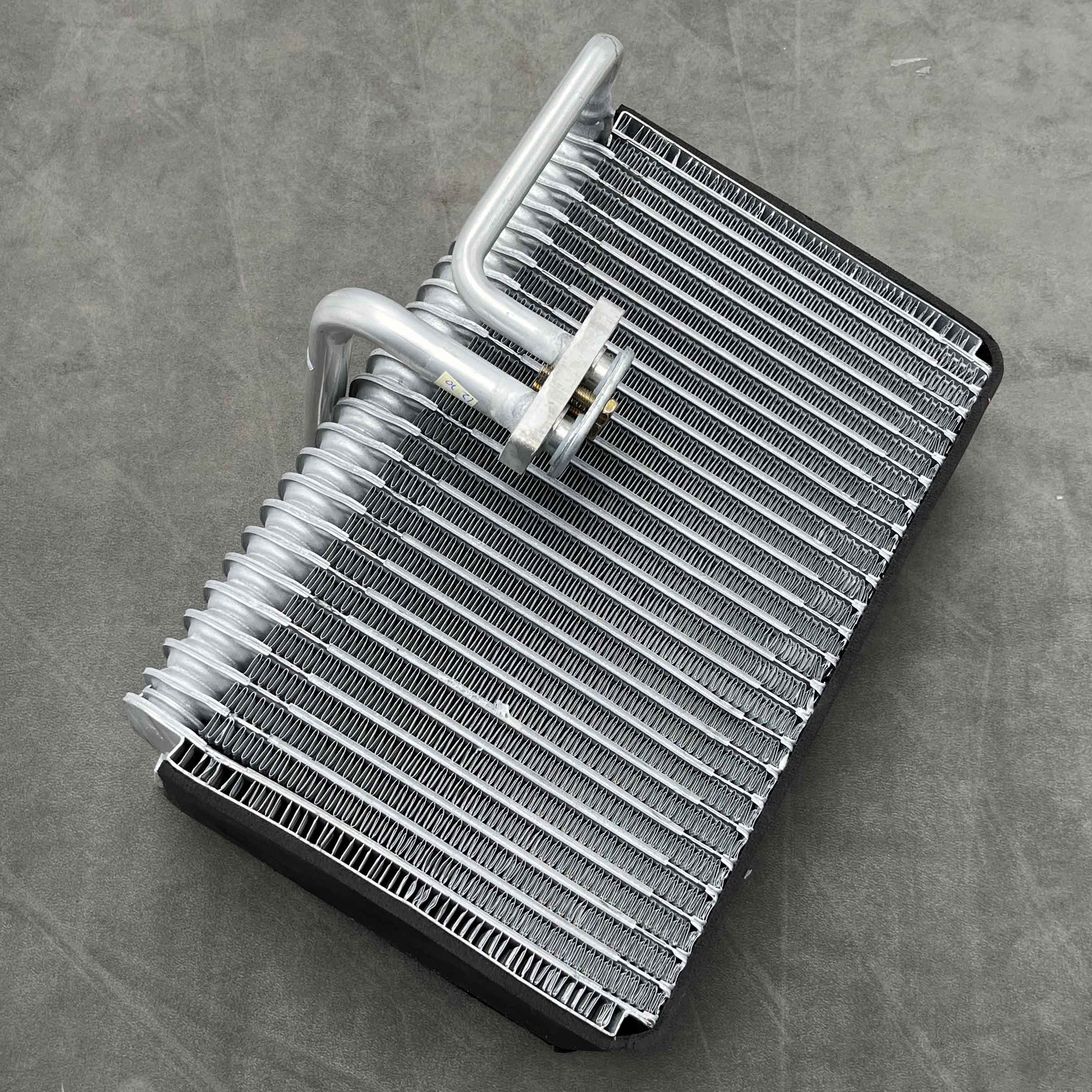 Volvo Excavator EC140 EC160 EC210 EC240 EC2 VOE14585932 New Evaporator Core