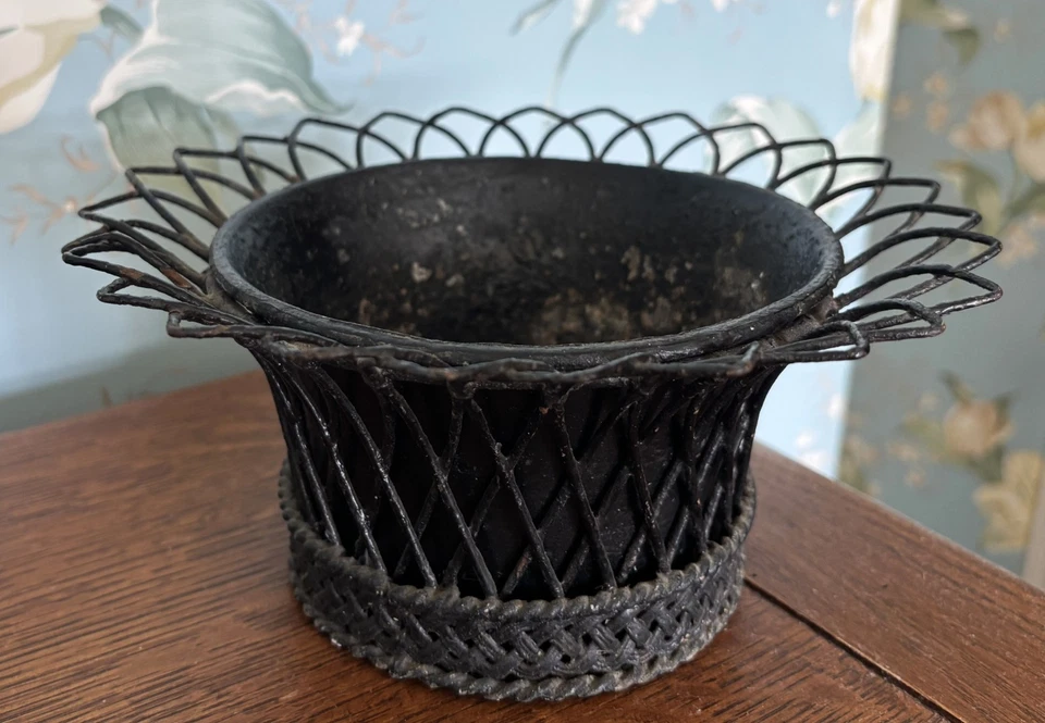 Maceta de cesta redonda francesa victoriana del siglo XIX Foto 4 de 4