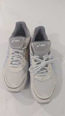 Size 10.5 - emmi x ASICS Gel Kinetic Fluent Cream Soft Sky