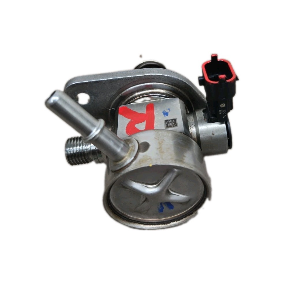 Maserati Ghibli 2015 High pressure fuel pump