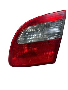 Mercedes-Benz E W211 2003 Hinten rechts Rückleuchte Heckleuchte innen DTS8930