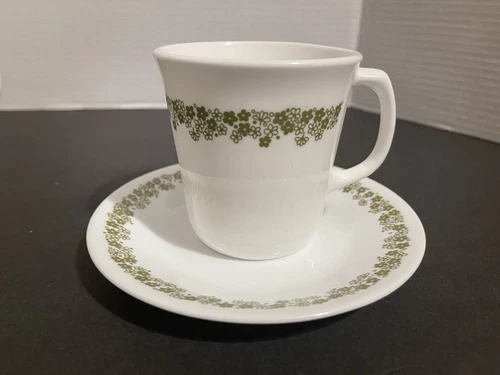 VTg Corning Coffee Cups Green Crazy Daisy Spring Blossom Pattern 5Cup  SaucerLot