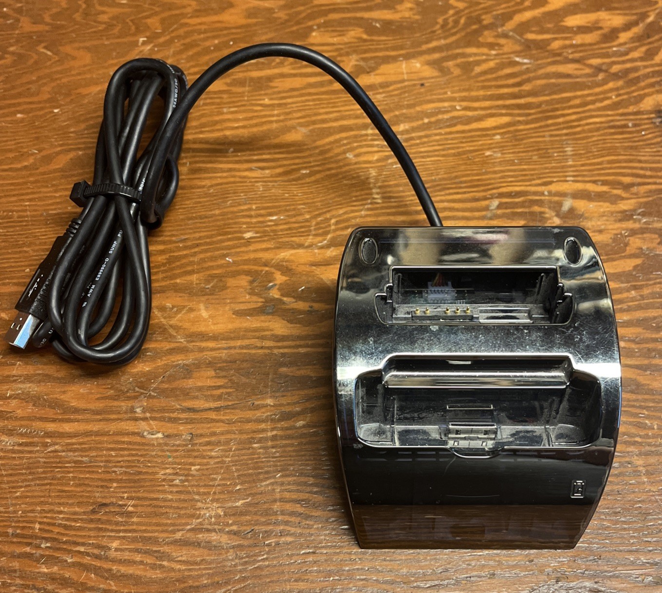 Dell (HD03U) USB Corded Docking Station/Cradle For PDA Model HC02U No AC Adapter