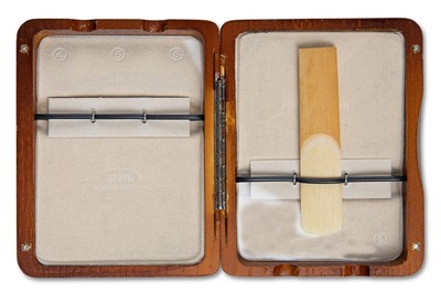 Gewa Étui Pour 6 Anches Saxophone Alto - Laqué Brun/Rouge - Protection Premium