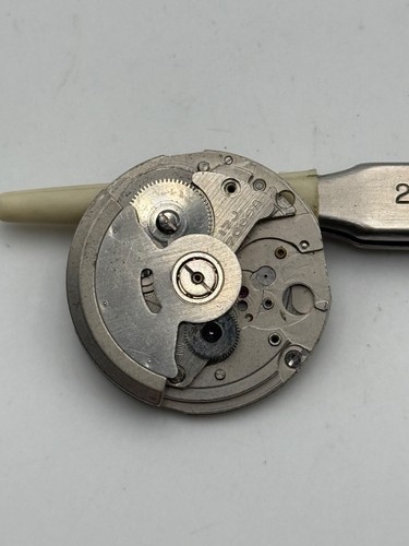 Mouvement De Montre Automatique Jevenia 1015 - Marqué OMEGA - Occasion En état De Marche