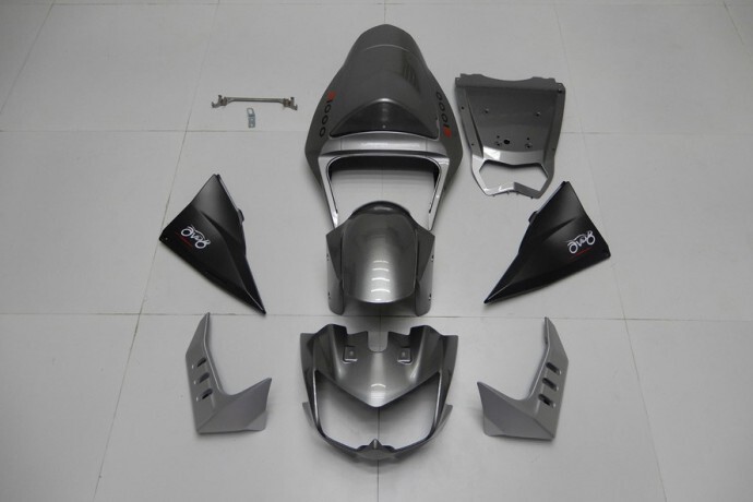 Kit carénage Kawasaki Z1000 2003-2006 pour remplacer vos plastiques rayés ou cassés