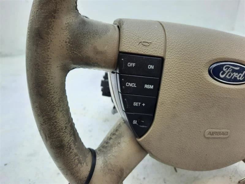 Ford Fivorezent 2005 columna de dirección bronceada con rueda y AB H7 Foto 2 de 4