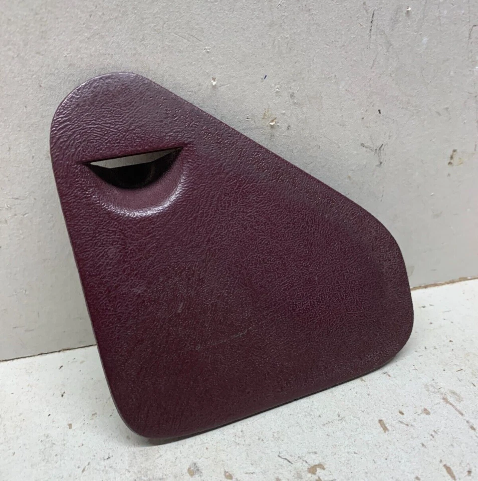 Chevy GMC C/K1500 2500 3500 1995-1999 camioneta interior tablero caja de fusibles tapa borgoña Foto 2 de 4