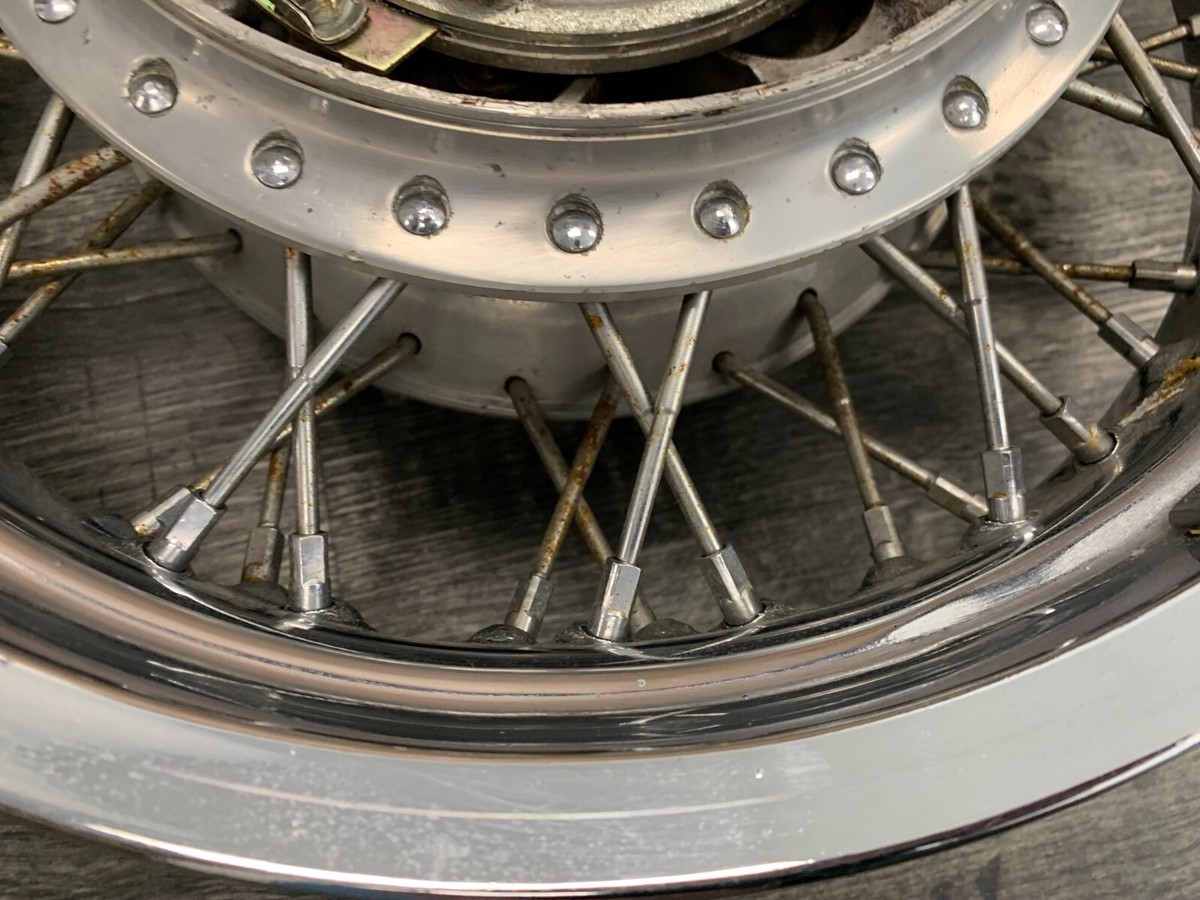 Suzuki VS1400 1400 Intruder S83 Boulevard OEM Rear Wheel Rim #36