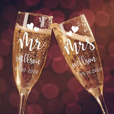 Personalisiertes Paar Set Sektflöten Mr & Mrs Hochzeitsgeschenke für Paare
