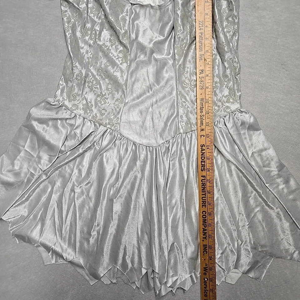 万圣节幽灵新娘面纱头带连衣裙 XL 加州服装女式成人 — 第 4/4 张图片