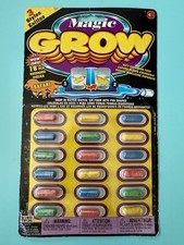 Vintage Magic Grow Safari Animal Capsules 18 Pc Expanding Foam Toys Sealed 2003