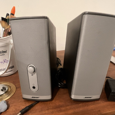 Bose Companion 2 Series II 2.0 Wired Computer Speakers Silver Volume Control