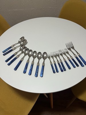 EME 18/10 Italy Napoleon Blue Versailles Handle Flatware 18 Piece Set 