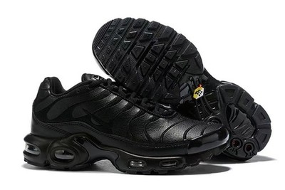 靴 NIKE AIR MAX PLUS Triple Black s-l400.jpg