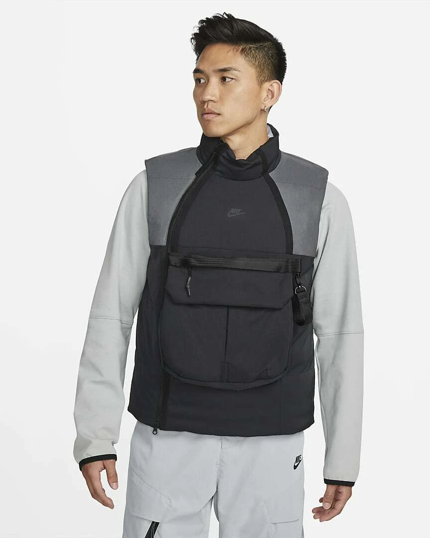 Nike Sportswear Therma FIT Tech Pack Vest Men s Synthetic Fill SZ S DD6636 010