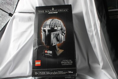 LEGO(75328)Star Wars, The Mandalorian Helmet, NIB, Some creasing on box, see pic