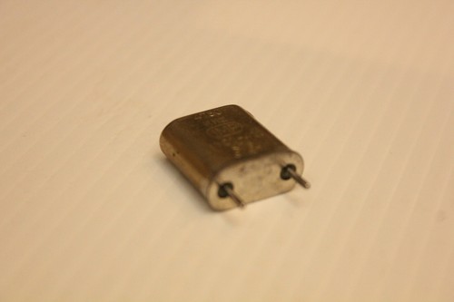 Cristal - Quartz - 4750 KHZ - 4.75 MHZ - Radioamateur - CR-18/U Étui - GRC-9 - Photo 2/2