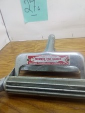 Vintage Townsend Fish Skinner Made in USA, Des Moines, Iowa - All Metal - Nice!