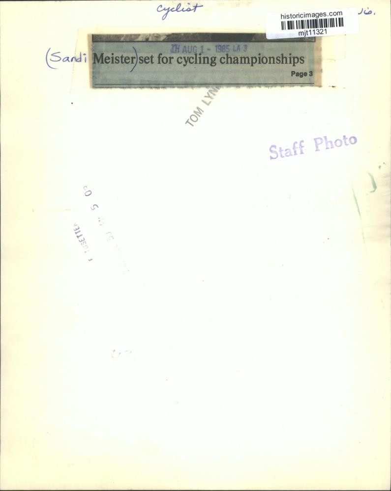 1985 Press Photo Sandi Meister on bike set for cycling championships, Wisconsin.