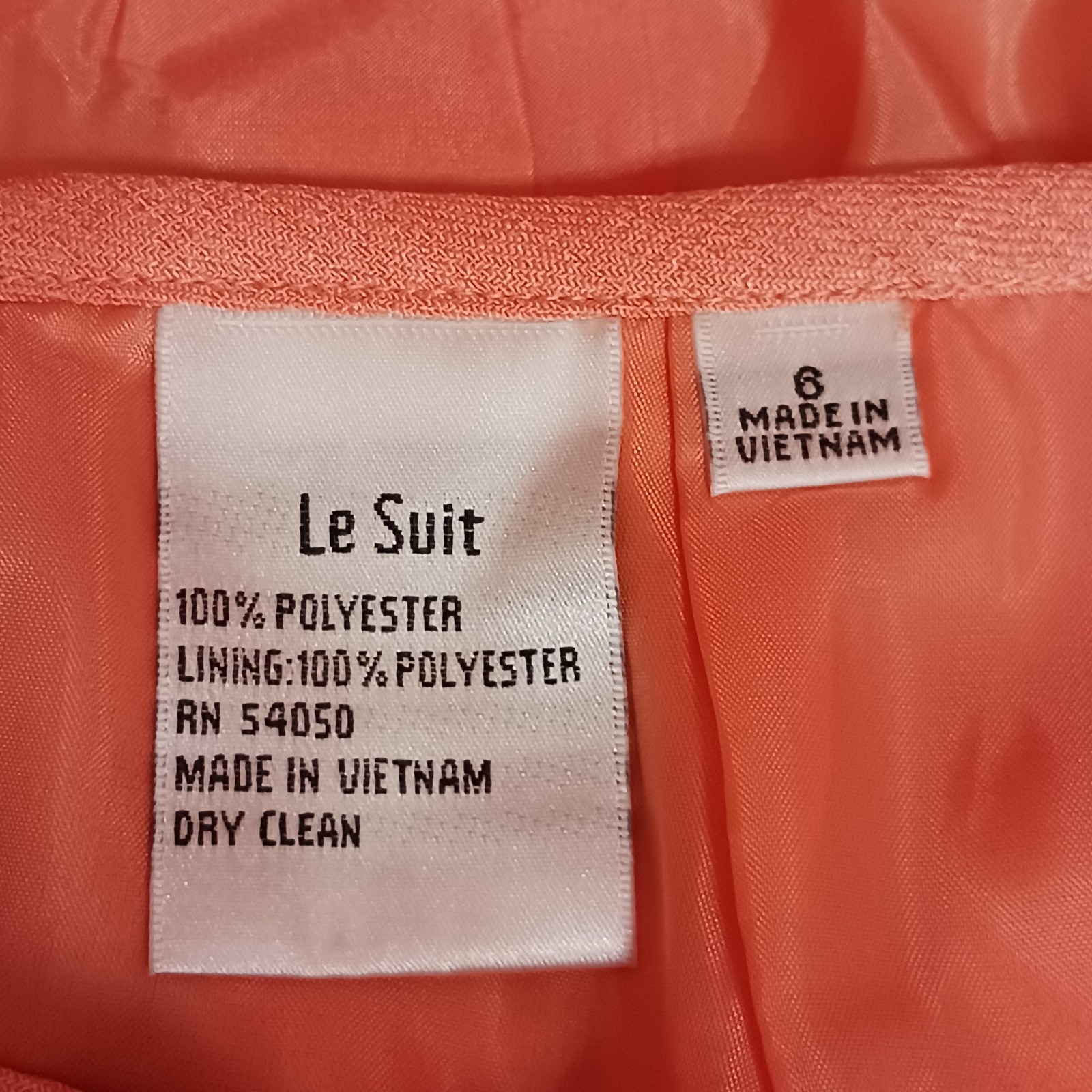 LE SUIT 2 Piece Peach Long Sleeve Collared Button Up Skirt Suit Women's Sz 6