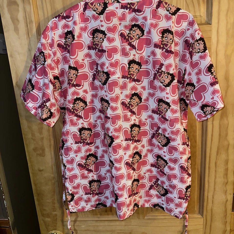 Blusa Médica de Enfermería Betty Boop Rosa Multicolor Mezcla de Algodón para Mujer Talla XL Foto 2 de 2