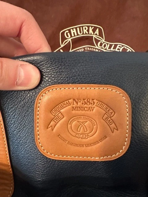 GHURKA Women's Heritage Grace Pebbled Navy Blue & Brown Leather Bag Pre-owned - Image 4 of 4