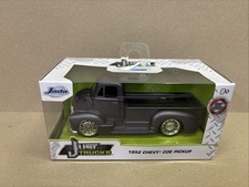 132 Jada - Just Trucks - 1952 Chevy Coe Pickup Gray 132 Jada - Just Trucks - 1952 Chevy Coe Pickup Gray