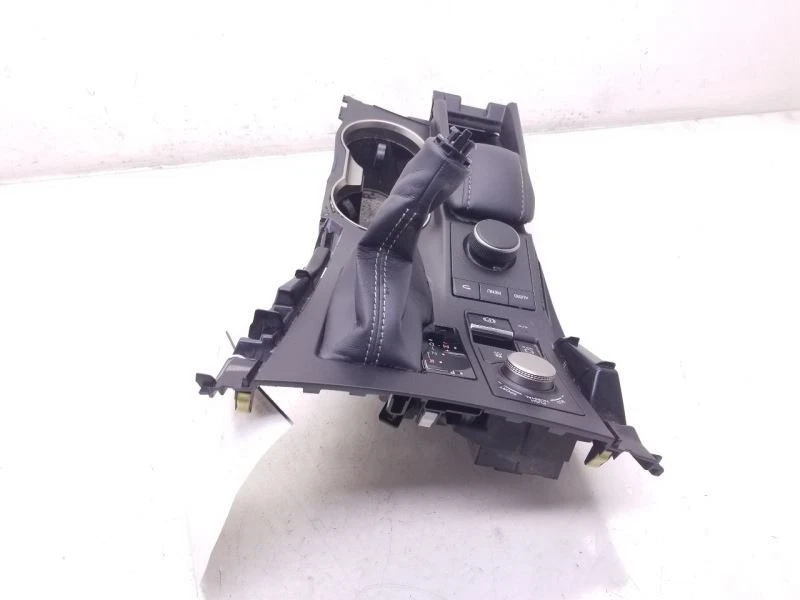 2016 LEXUS NX200T ЛИЦЕВАЯ ПАНЕЛЬ ПЕРЕКЛЮЧАТЕЛЯ С ПЕРЕКЛЮЧАТЕЛЯМИ УПРАВЛЕНИЯ  - Изображение 3 из 4