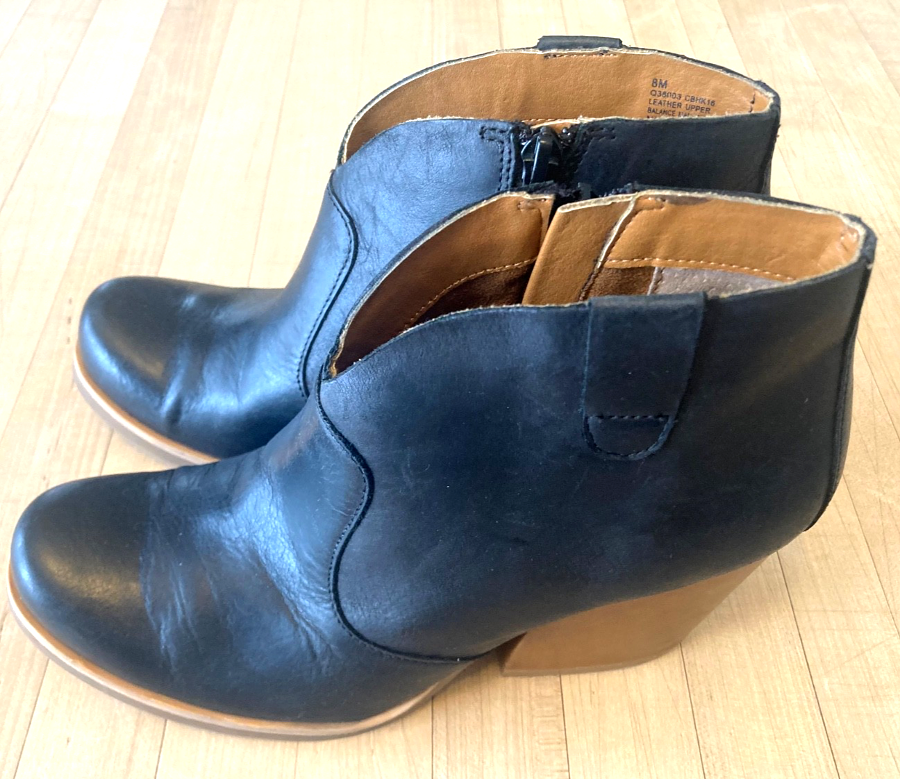 Kork-Ease Shamira Black Leather Booties Womens Size 8