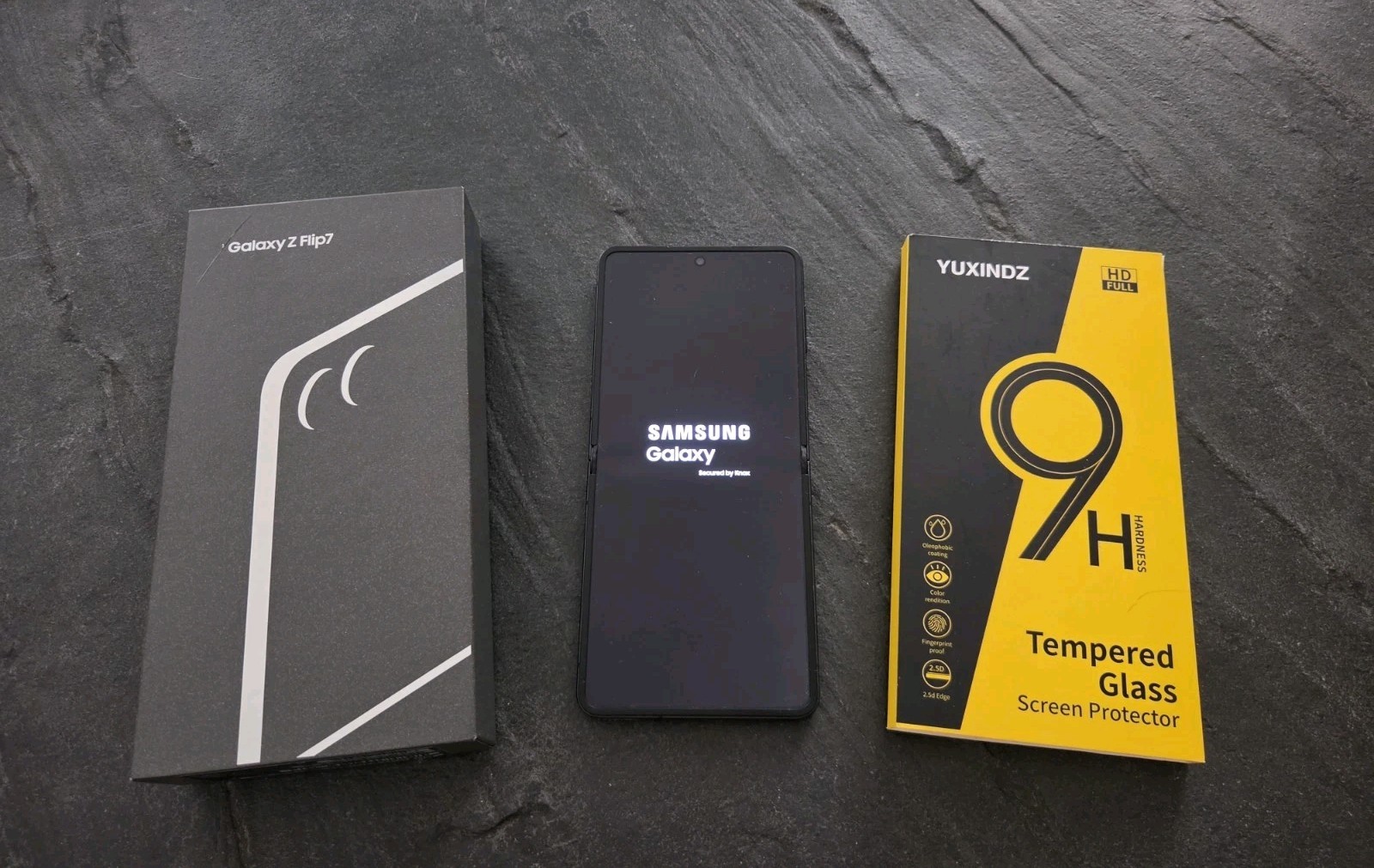 Samsung Galaxy Z Flip7 Nero 512GB 12GB RAM PARI AL NUOVO