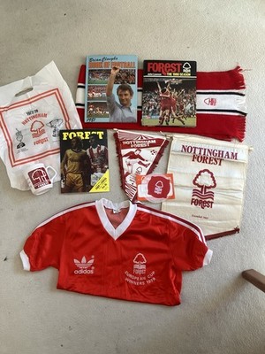 up to almost 50 years old nottingham forest set of 13 - please check description