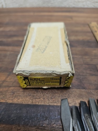 K722- Vintage YANKEE 9/32 bits in box - Stanley Tools Screwdriver - Picture 6 of 9