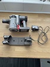 Dyson DC30 Handheld Vacuum Cleaner Main Body Starts Then Cuts with Battery