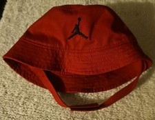 NIKE AIR JORDAN BUCKET HAT Toddler Gym Red
