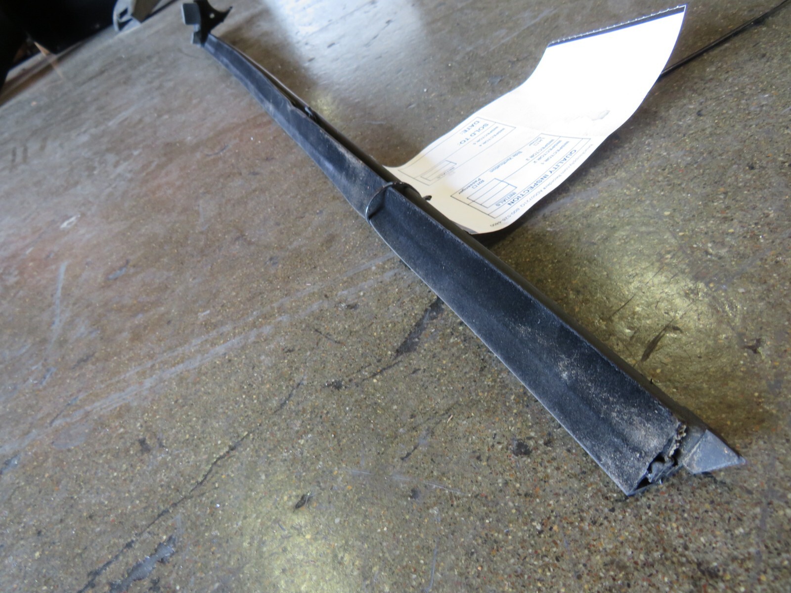 Maserati M138, Coupe, Spyder, RH, Outer Glass Scraper, Used, P/N 67820200