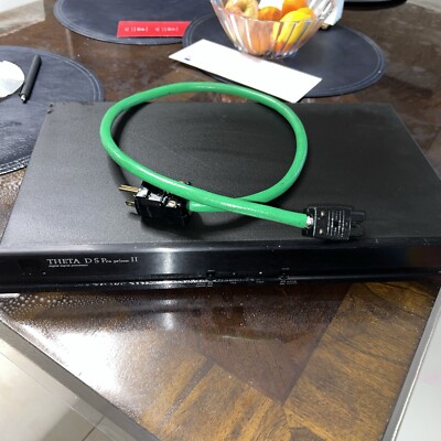 Theta DSPRO PrimeII Digital To Analogue Converter  Complimentary XLO Power Chord